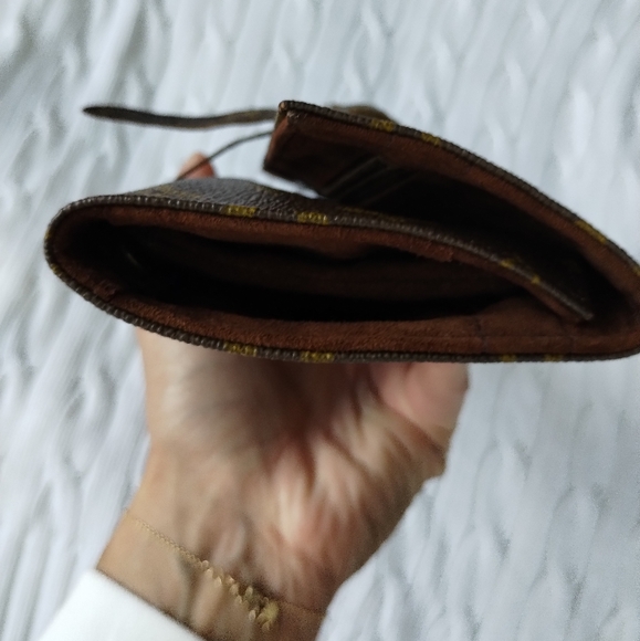 Louis Vuitton Saks Vintage Travel Jewelry Case - Picture 8 of 16